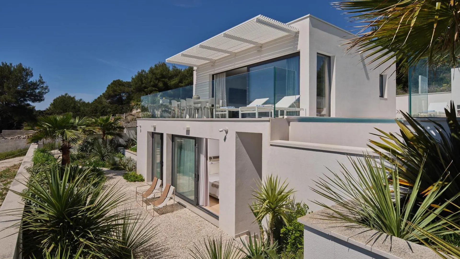 Villa A'More - Seafront Retreat Trogir